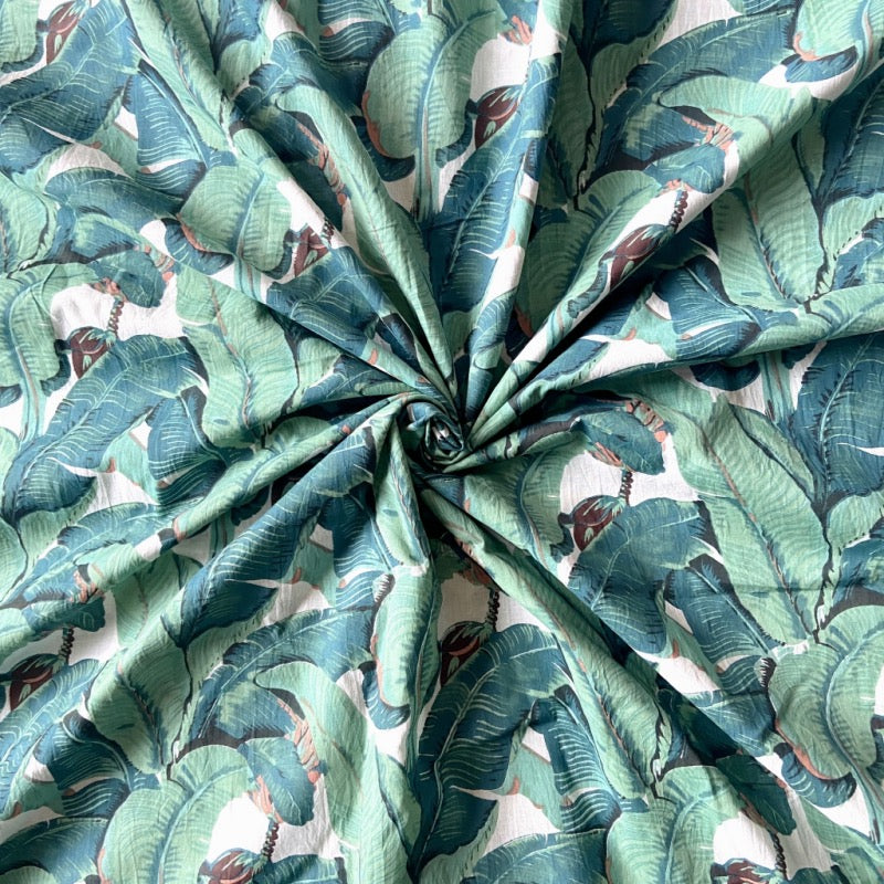Forest green Jaipuri cotton fabric for earthy night suits, traditional loungewear and cosy evenings.
