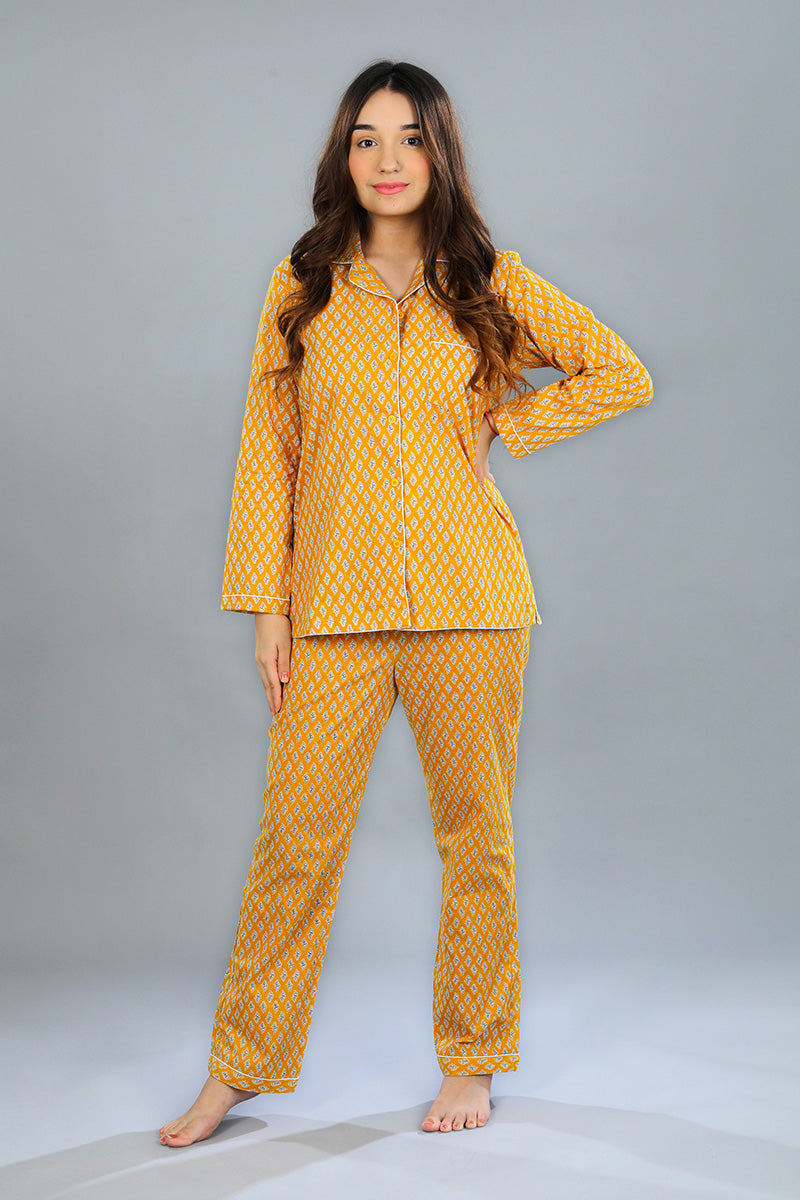 Full Sleeve Shirt + Pajamas — front