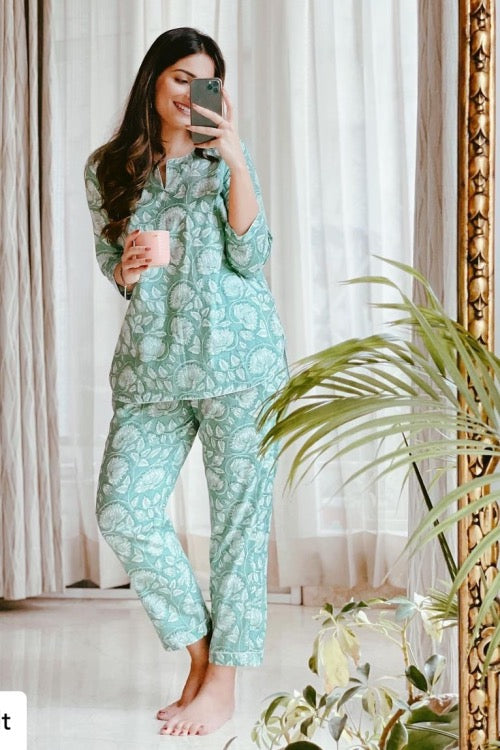 Kurti Pajama Set